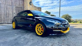 RENAULT MÉGANE RS TROPHY ( CHASIS CUP ) RED BULL