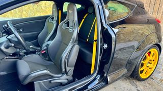 RENAULT MÉGANE RS TROPHY ( CHASIS CUP ) RED BULL