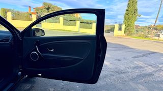 RENAULT MÉGANE RS TROPHY ( CHASIS CUP ) RED BULL