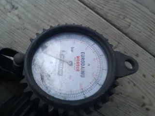 Manometri gomme professionali