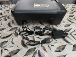 Impresora HP Deskjet F2420 Multifunción