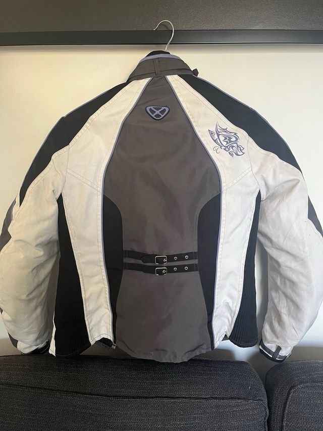 Chaqueta de moto mujer con protecciones talla S