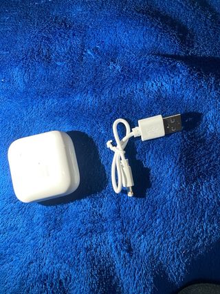 airpods mini con cargador