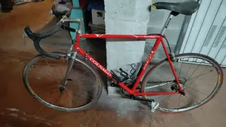 Bicicleta Colnago Clásica Roja