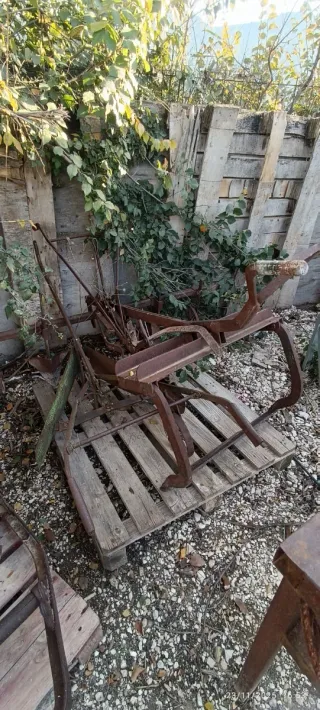 Antiguos aperos de labranza