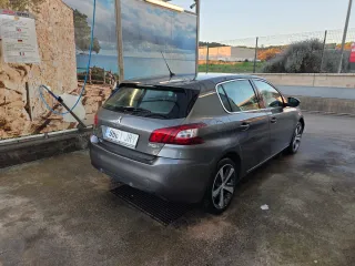 Peugeot 308 2016