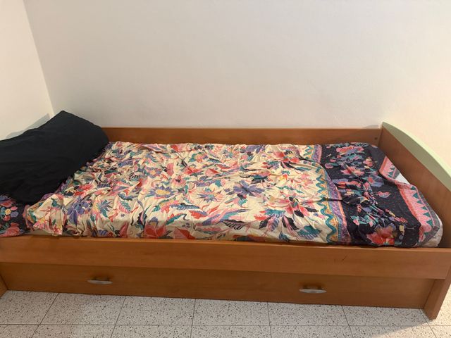 Letto singolo con cassetto