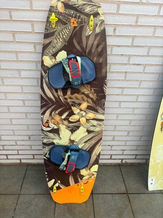 Equipo completo Kitesurf Duotone Dice + Click bar