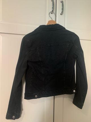 Chaqueta vaquera ZARA negra
