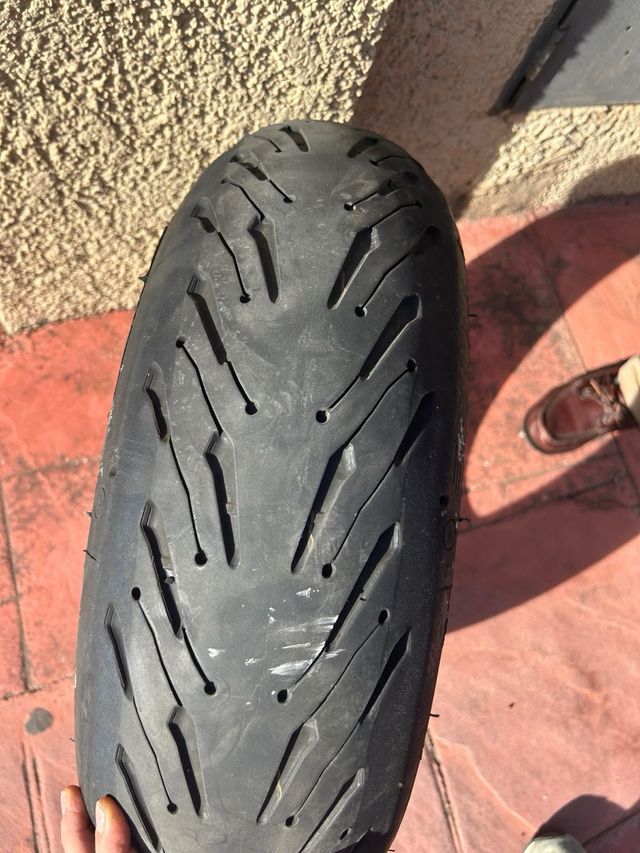 Neumatico Michelin Road 5 2CT Plus