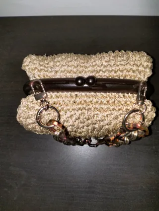 Borsetta cordino oro chiusura clutch