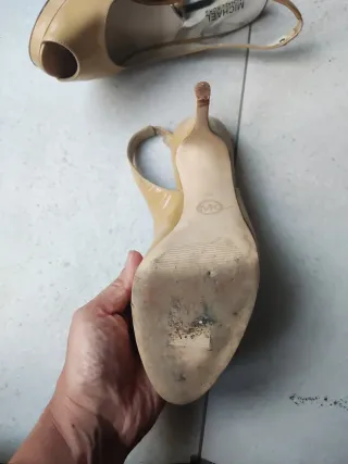 Tacones Michael Kors Talla 38 Beige