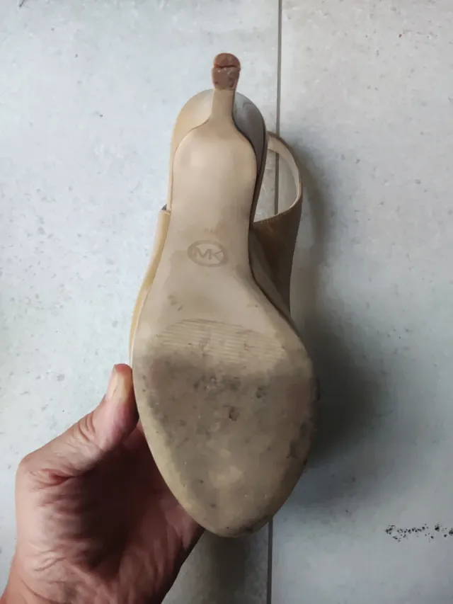 Tacones Michael Kors Talla 38 Beige