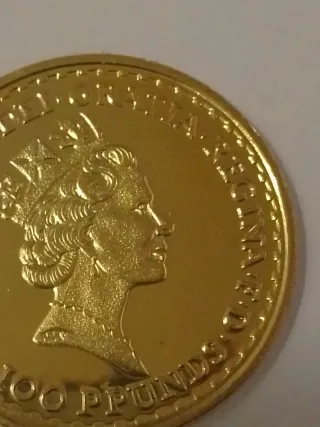 Moneda Británica Baño Oro