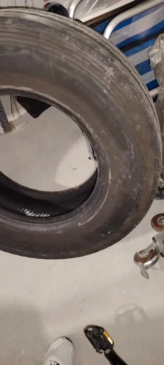 Rueda Camión 245/70 R17.5