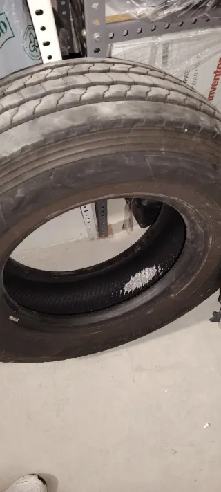 Rueda Camión 245/70 R17.5