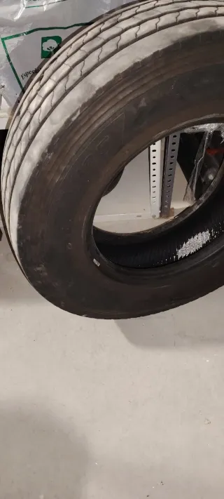 Rueda Camión 245/70 R17.5