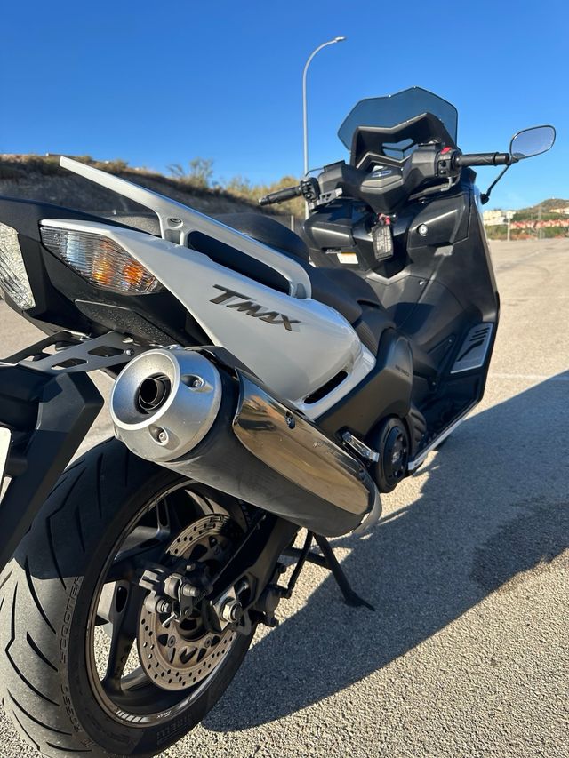 Yamaha Tmax 530