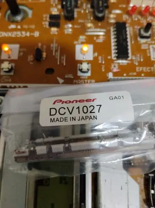 DJ Mixer Pioneer DJM-600 (LEER)