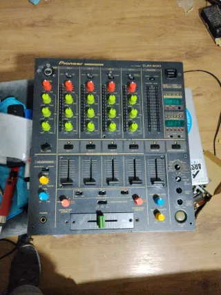 DJ Mixer Pioneer DJM-600 (LEER)