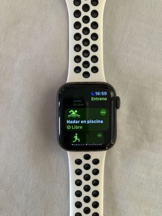 Apple Watch SE 1ª generazione (2020 40mm GPS)