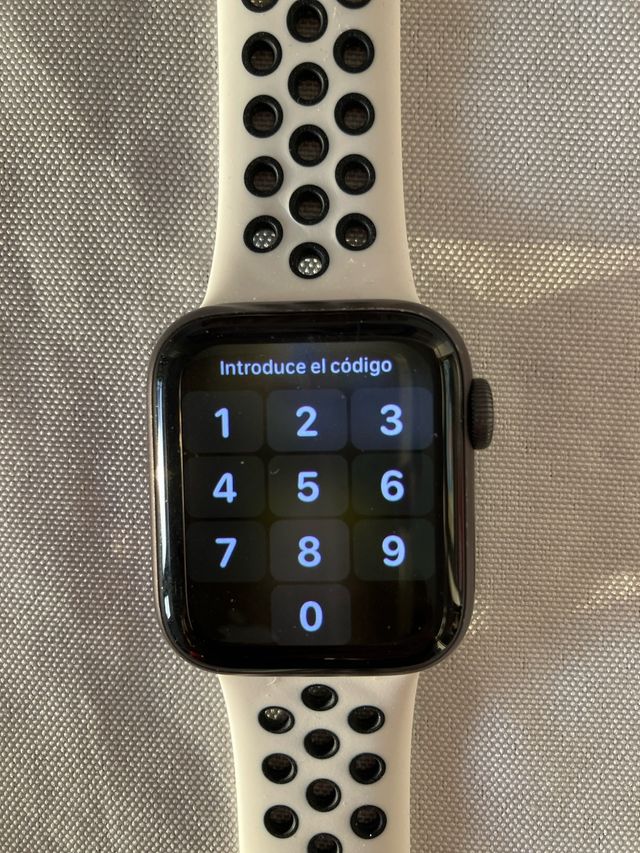 Apple Watch SE 1era generación (2020 40mm GPS)