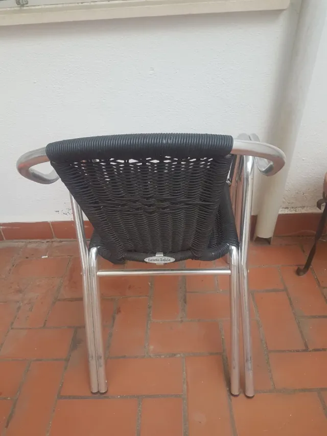 2 Sedie da Terrazza in Metallo e Vimini