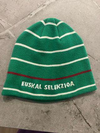 Gorro Euskal Selekzioa Verde y Blanco