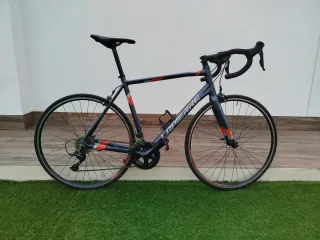 Bicicleta de carretera Lapierre Sensium AL 200