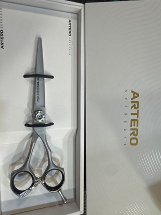 Tijera Artero Black Silver 5” GroomingSlam
