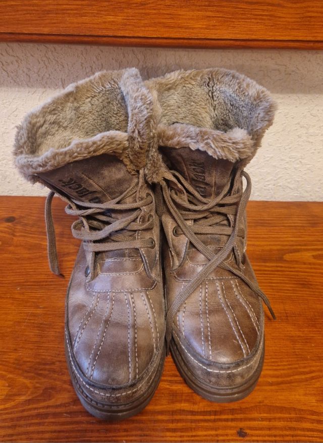 Botas Panamá Jack Talla 38 con pelo