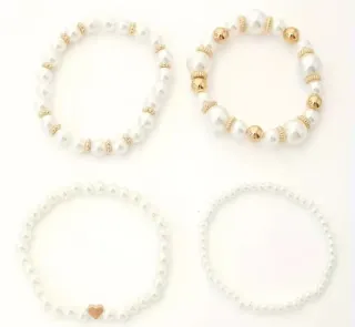 4 Pulseras Perlas y Corazón Dorado