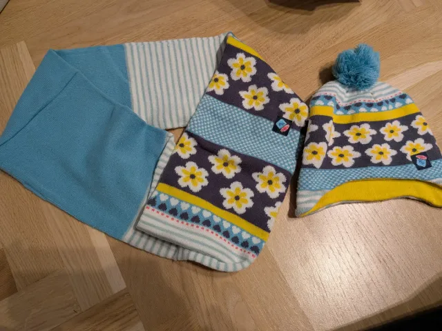 Gorro y cuello niña Tuctuc