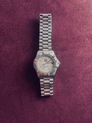 Reloj TAG HEUER PROFESIONAL 2000 Plata
