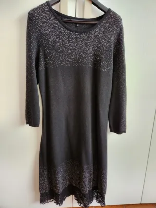 Abito in maglia con punti luce