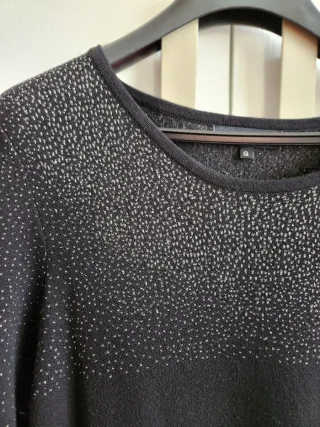 Abito in maglia con punti luce