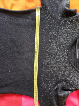 Abito in maglia con punti luce