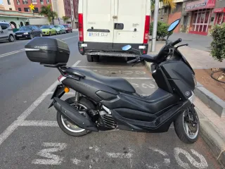 Yamaha NMAX 125cc Negra