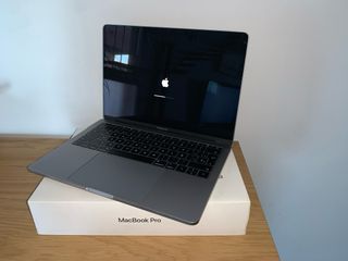MacBook Pro 13” (2016) i5 - 256Gb