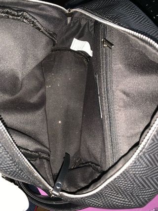Mochila pequeña de piel negra Paco Martínez