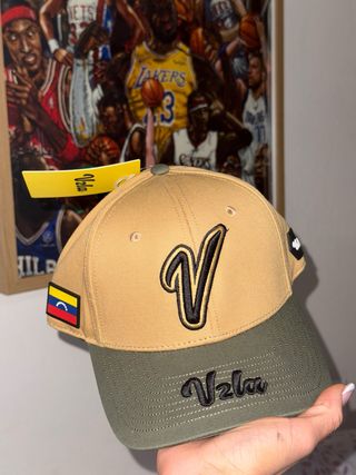Gorra Vzla Venezuela Beige y Verde Militar