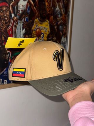 Gorra Vzla Venezuela Beige y Verde Militar