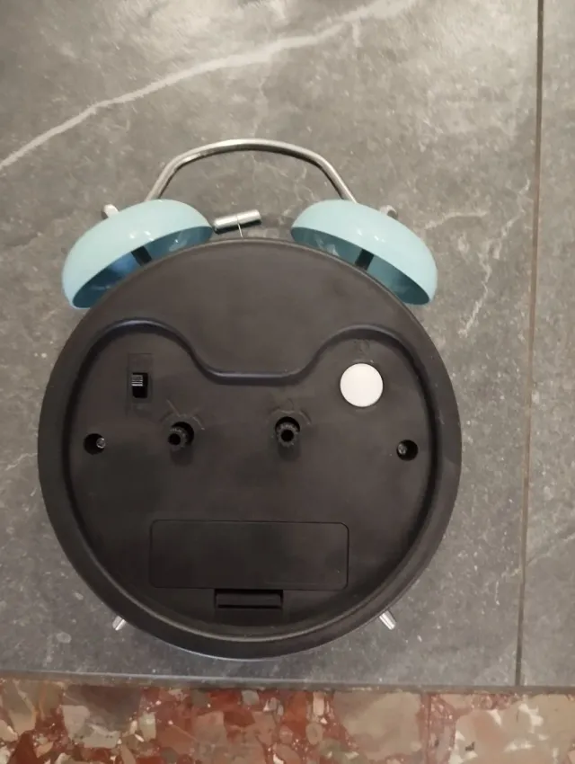 Despertador infantil con diseño de pirata