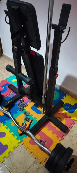 Banco musculación + juego pesas