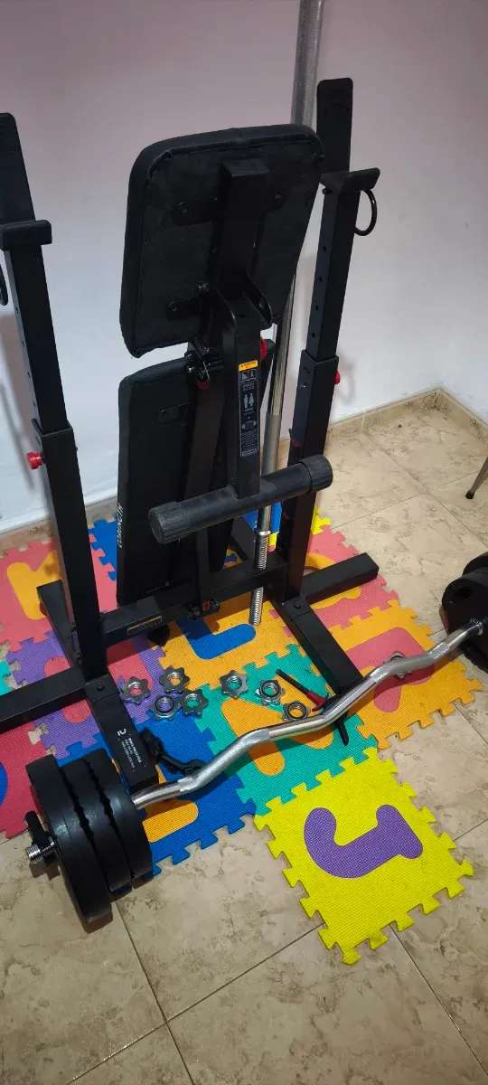 Banco musculación + juego pesas
