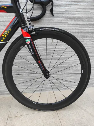 Bicicleta de carretera B-Pro R200 mejorada