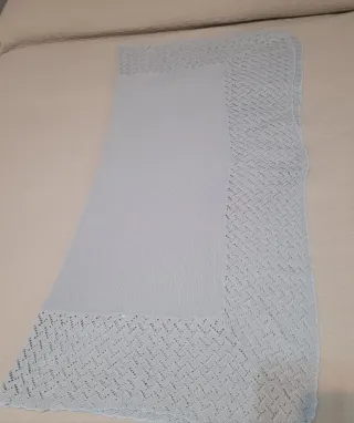 Bonita toquilla o arrullo de bebé