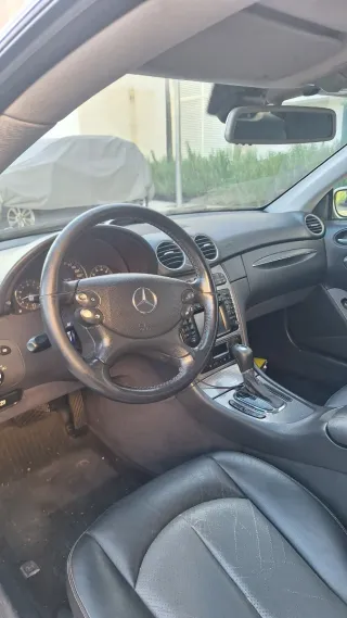 Mercedes-Benz  CLK 2004