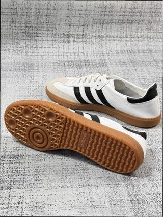 Adidas Samba Talla 43 Edición Limitada