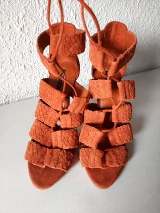Sandalias de tacón en ante